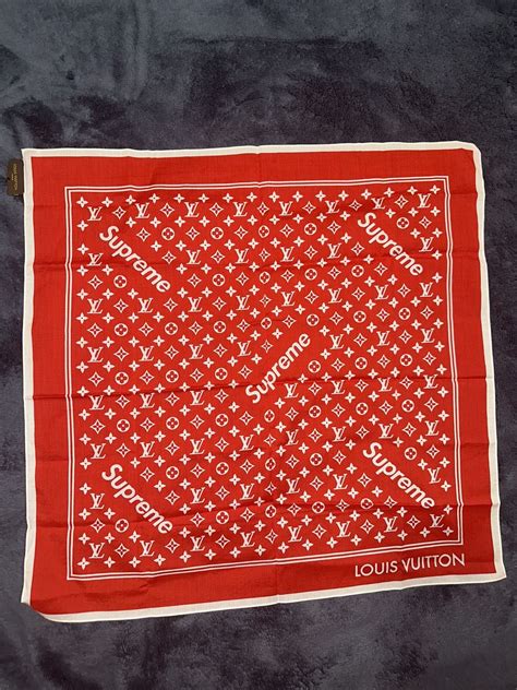 supreme louis vuitton banane|Louis Vuitton supreme real.